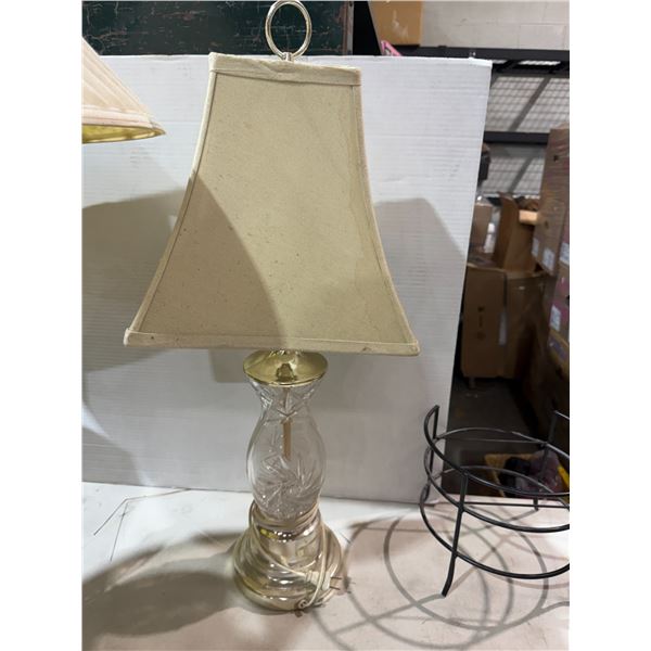 Crystal lamp