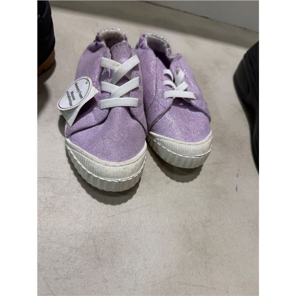 New kids shoes, size 12