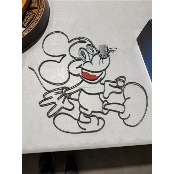 Metal, Mickey ART