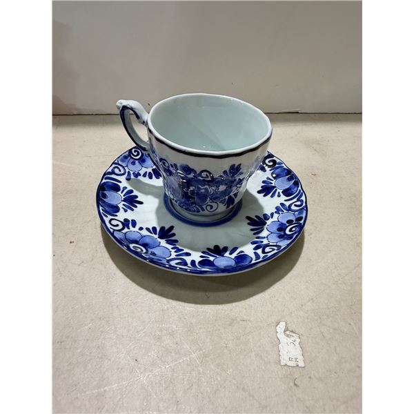 DELFTS tea cup and saucer