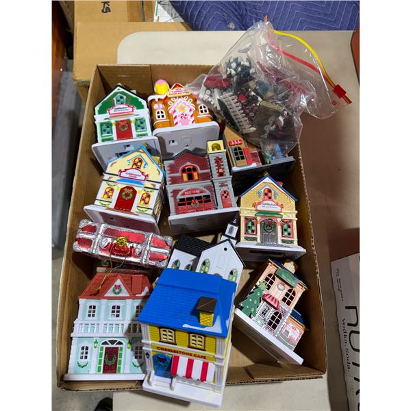 Christmas decor houses