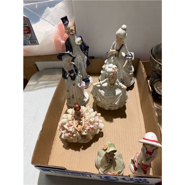 Figurines