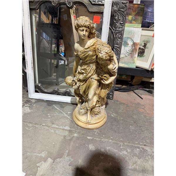 Statue