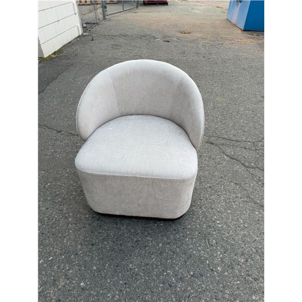 Swivel chair