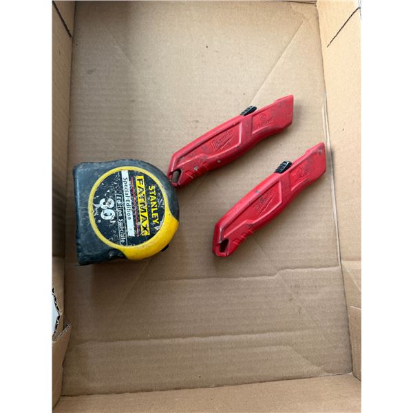 Knife cases Sand tape measure