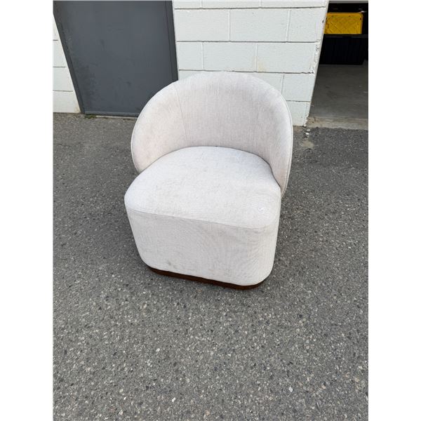 Swivel chair