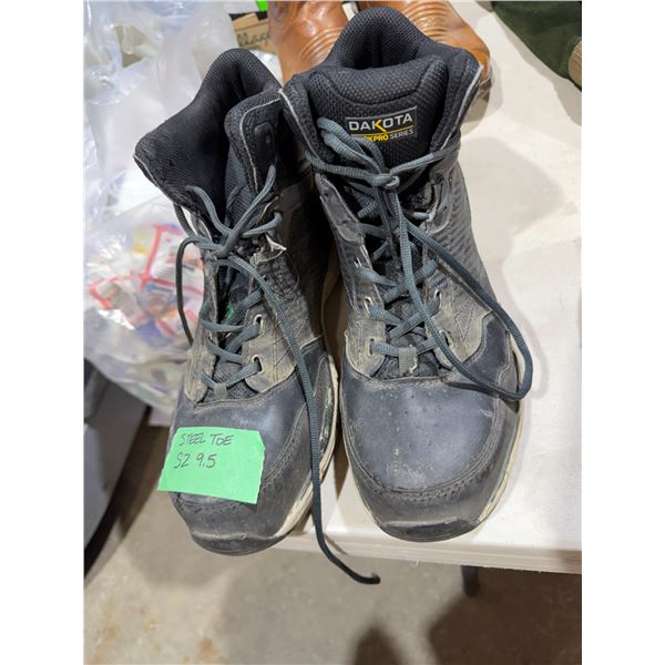 Dakota Steel Taud size 9.5