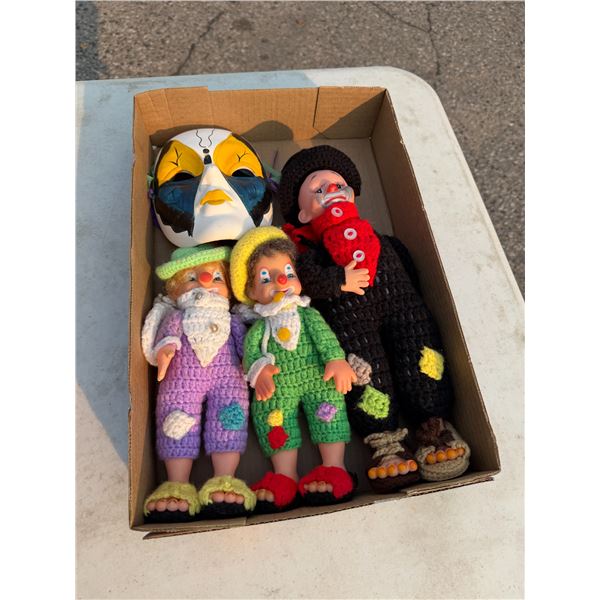 Clowns and mask