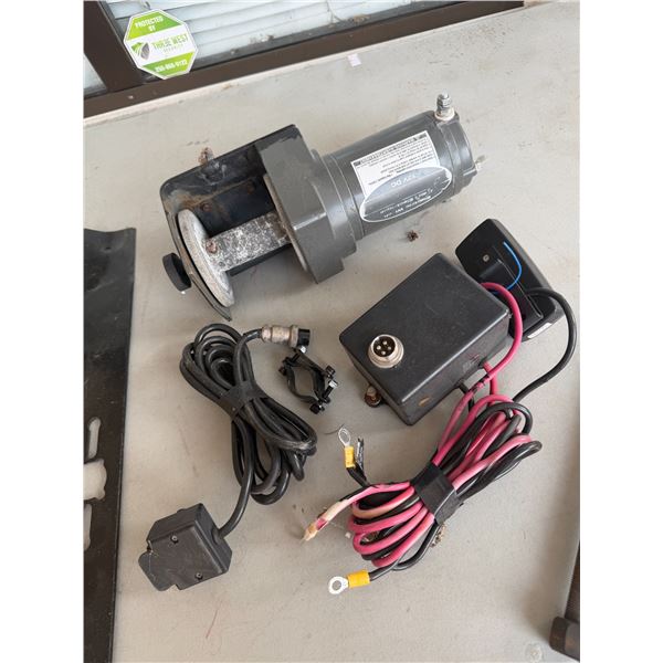 12 V electric winch