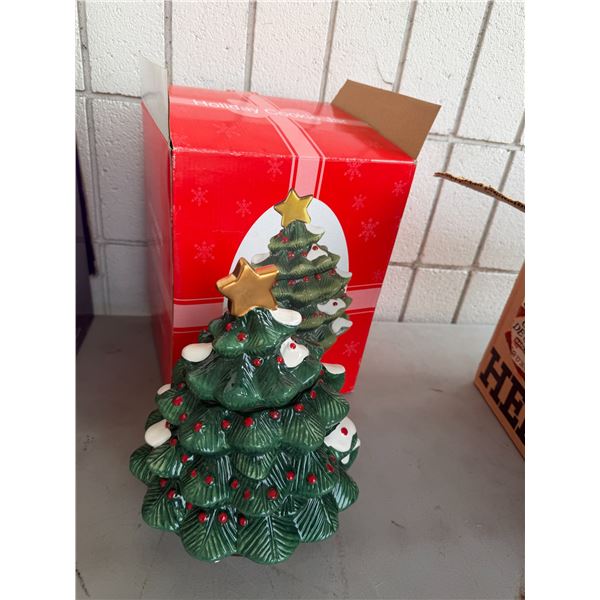 Christmas tree Cookie jar,