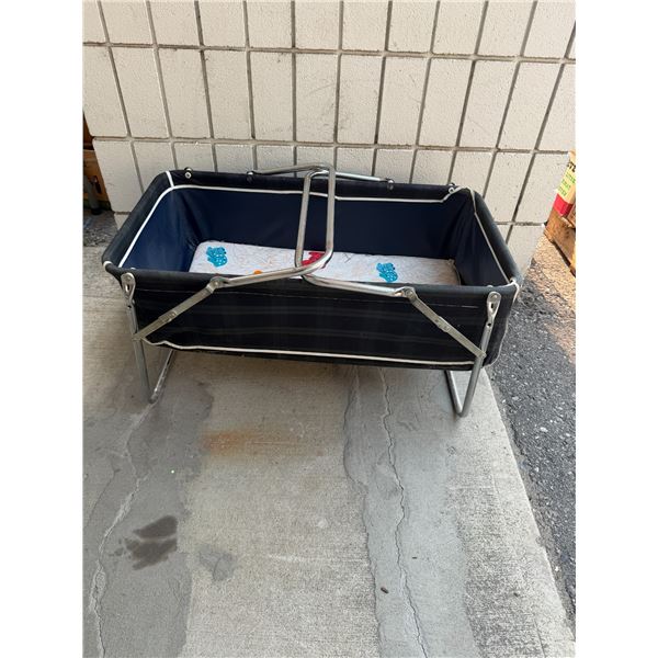 Baby bassinet