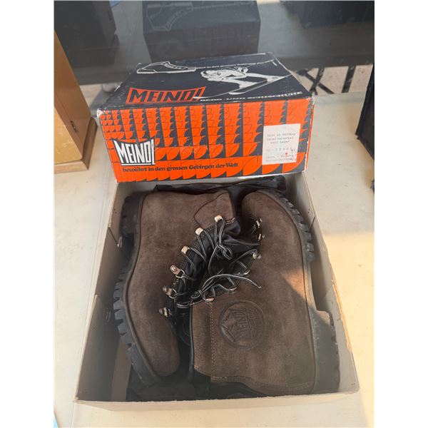 MEINDL boots size 42