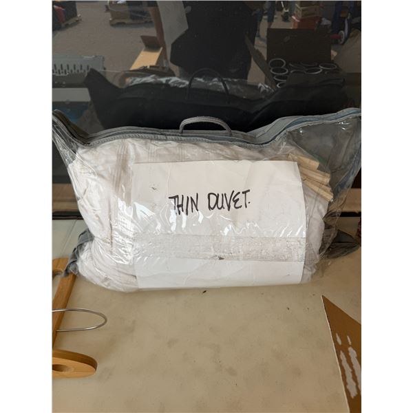 Thin duvet