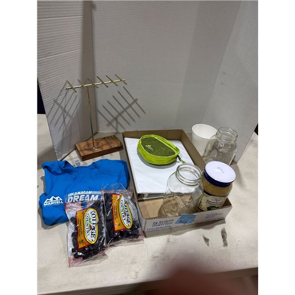 Miscellaneous lot