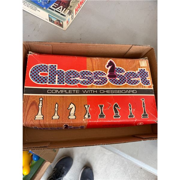 Chess set