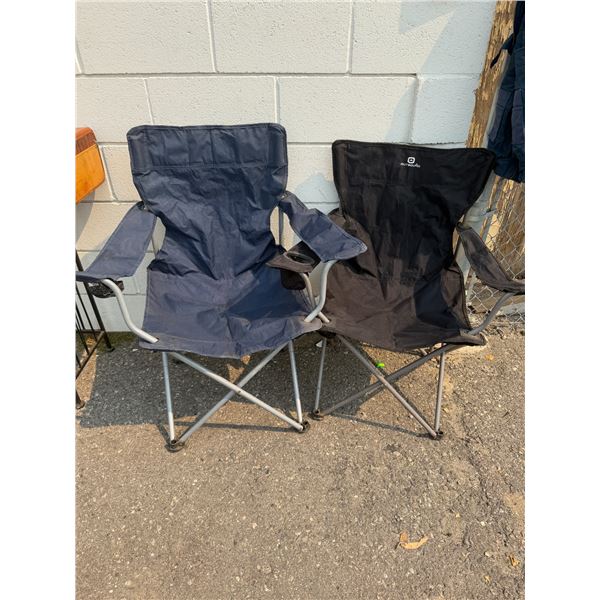 Folding camp chairs
