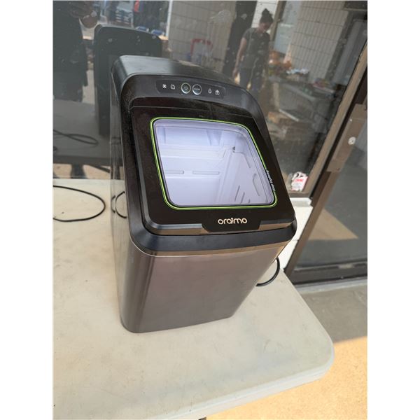Icemaker needs work