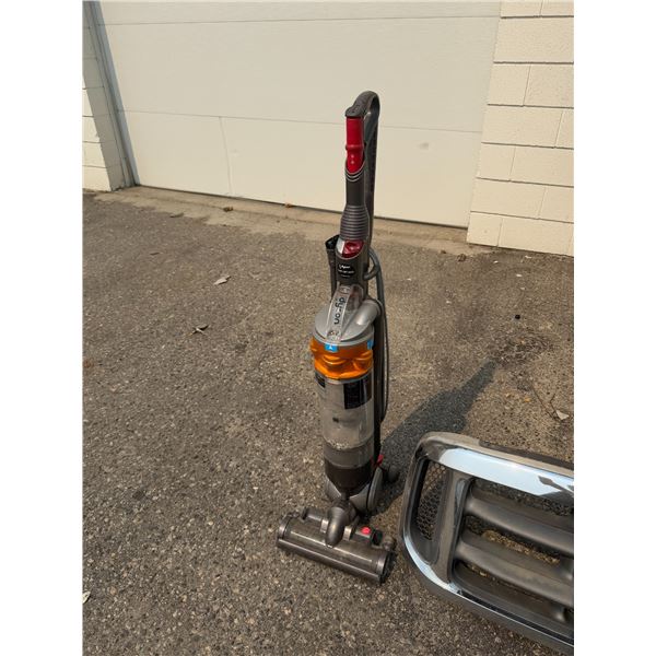 Dyson vac need servicing