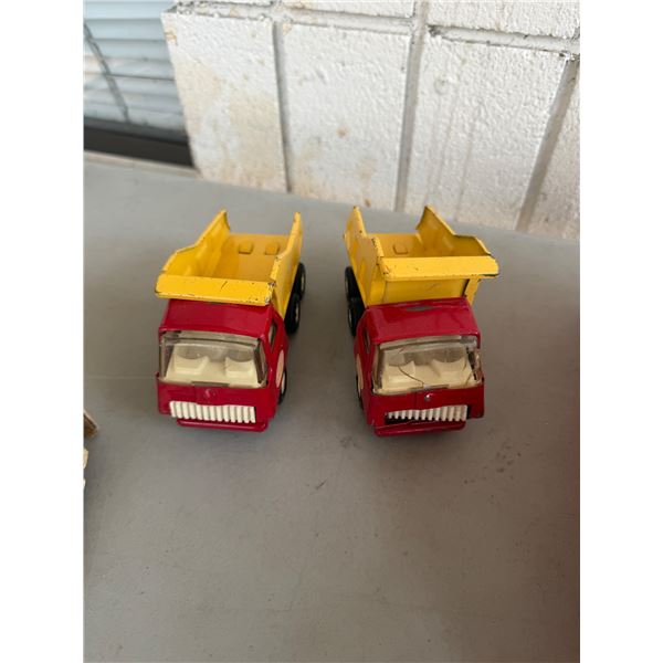Tonka dump trucks