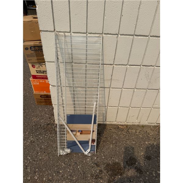 3 foot shelf