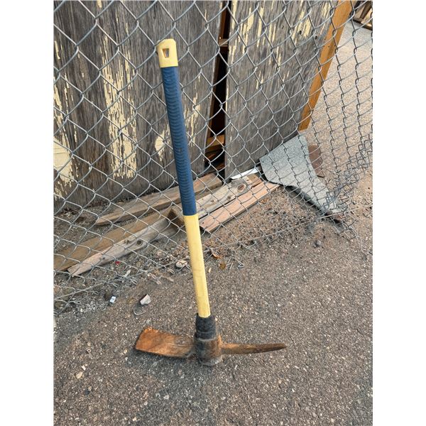Pickax