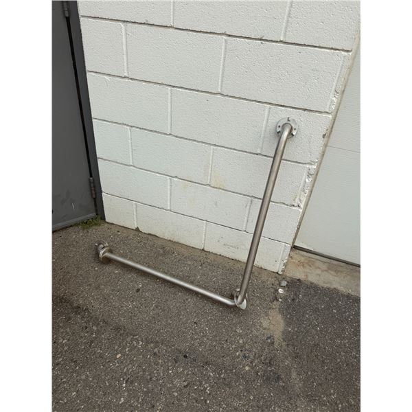 Safety bar