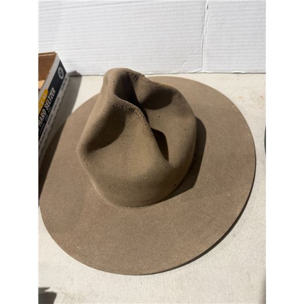 Hat size 7 1/8 inch
