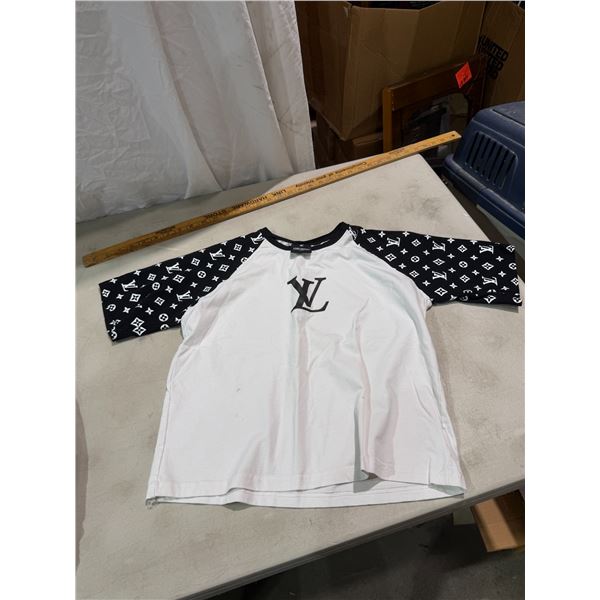 Louis Vuitton, Paris, shirt, size medium authenticity up to buyer to verify before