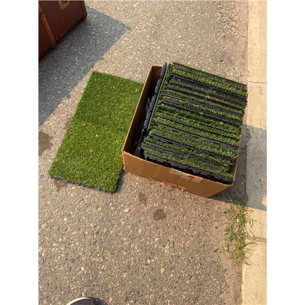 Artificial turf tiles