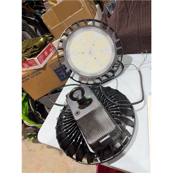 LED lights High Bay 124 V