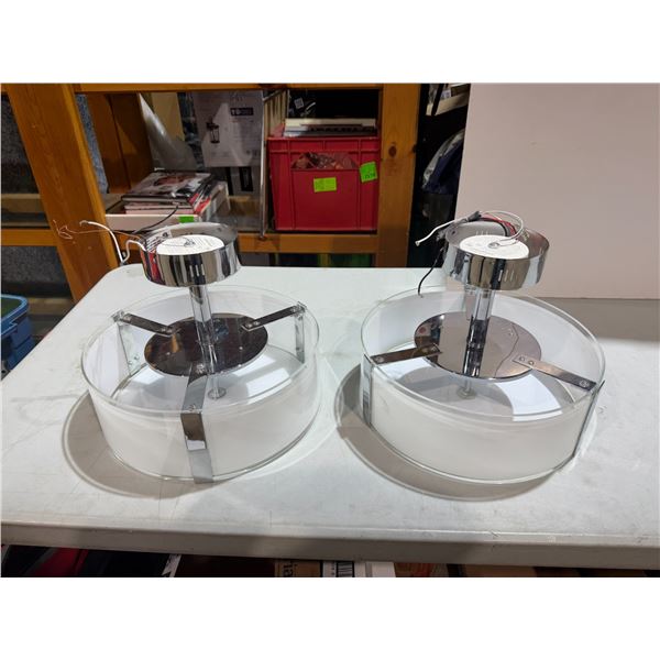 Light fixtures