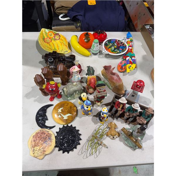 Assorted collectibles