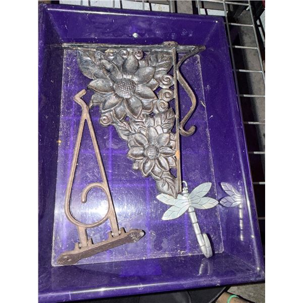 Plant hangers