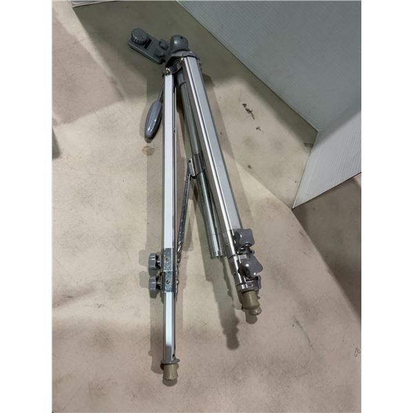 Tripod