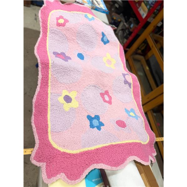 Area carpet