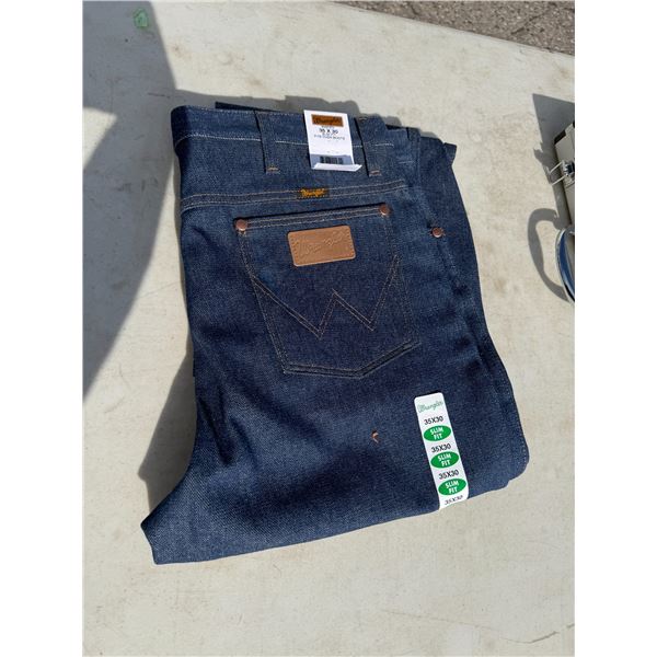 Wrangler jeans new with tags size 35 x 30