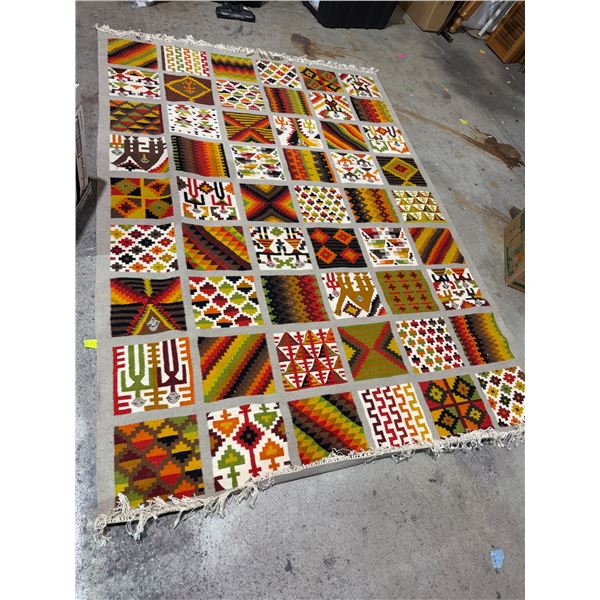 Area carpet 8' x 5.5 feet