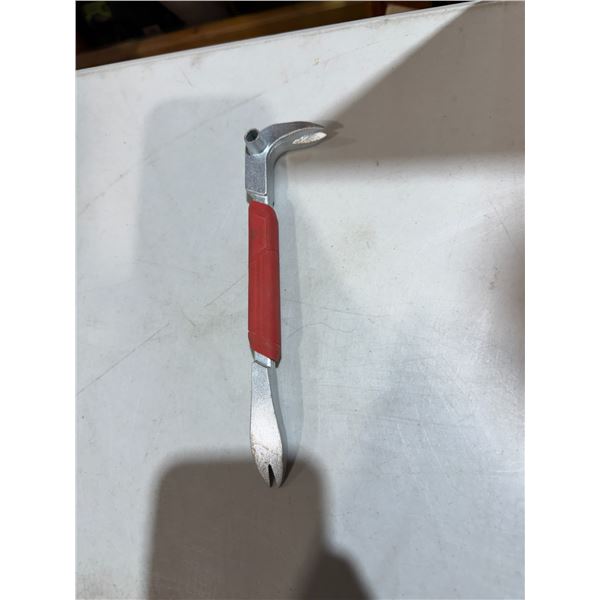 Milwaukee 9-inch Finish Nail Puller