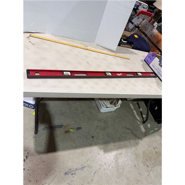 Milwaukee 48 inch level