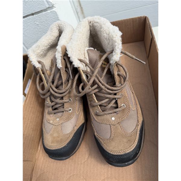 Earth spirit, size 9 shoes