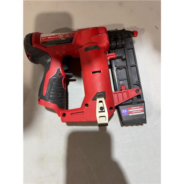 Milwaukee pin nailer