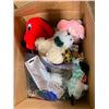 Image 1 : BOX OF STUFFED ANIMALS