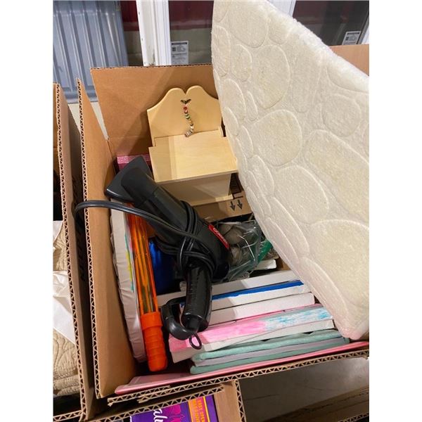 BOX LOT