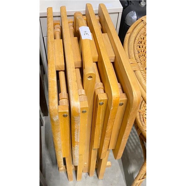 4 TV TRAYS