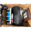 Image 1 : BOX LOT
