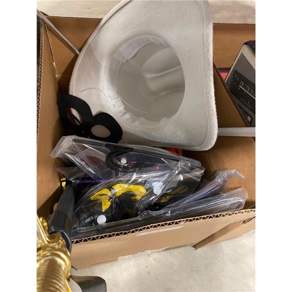BOX LOT
