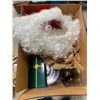 Image 1 : BOX LOT OF CHRISTMAS DECORATIONS