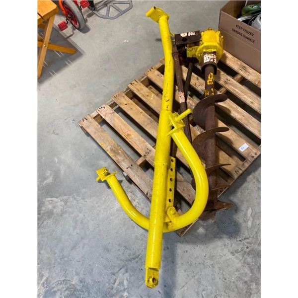 3 POINT HITCH PTO POWERED POST HOLE AUGER