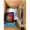 Image 1 : BOX LOT