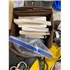 Image 1 : BOX LOT OF COOK BOOKS